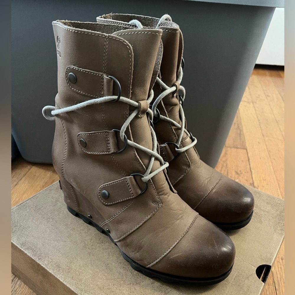 Sorel Joan of Arctic Wedge winter boot